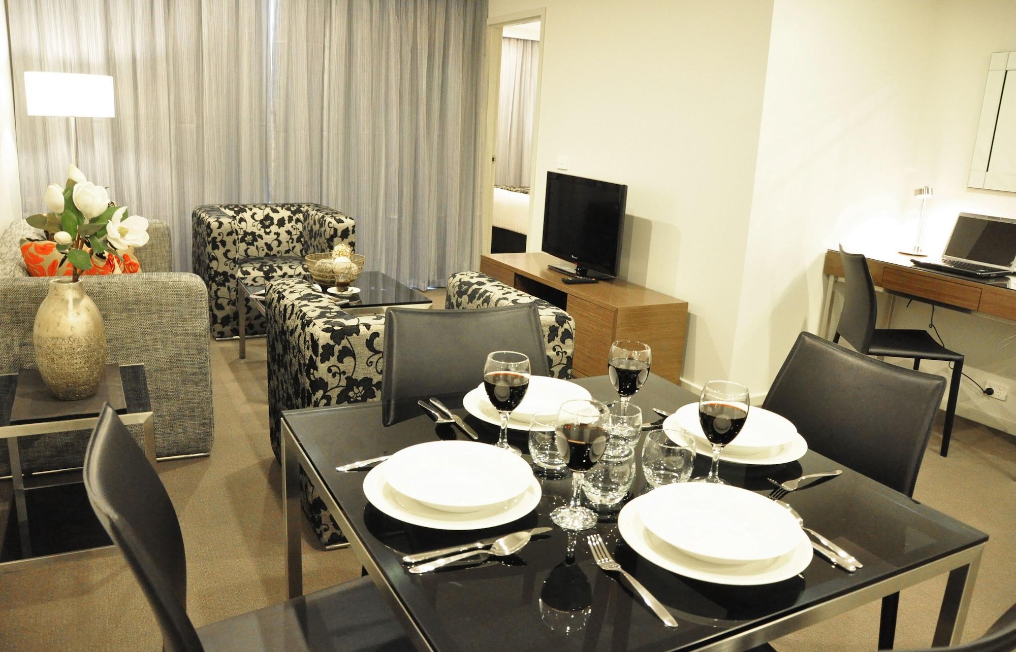 Adina Serviced Apartments Canberra Dickson Bagian luar foto