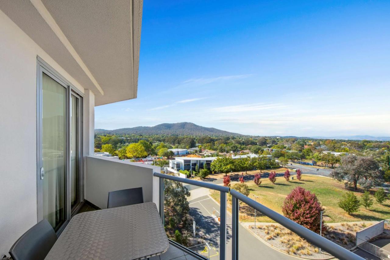 Adina Serviced Apartments Canberra Dickson Bagian luar foto